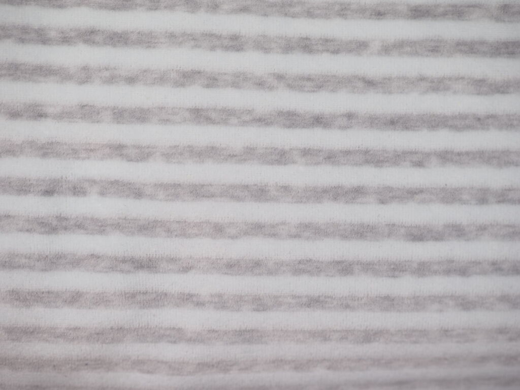 Mint, grauer gestreifter Nicky Plüsch - Stoffartig